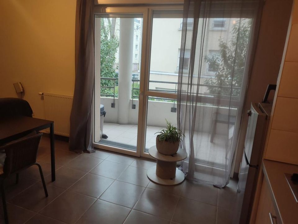 Lejlighed i Le Plessis-Trevise, Val-de-Marne - foto 3