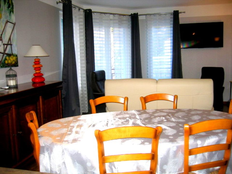 Lejlighed i Amelie-les-Bains-Palalda, Pyrenees-Orientales - foto 4