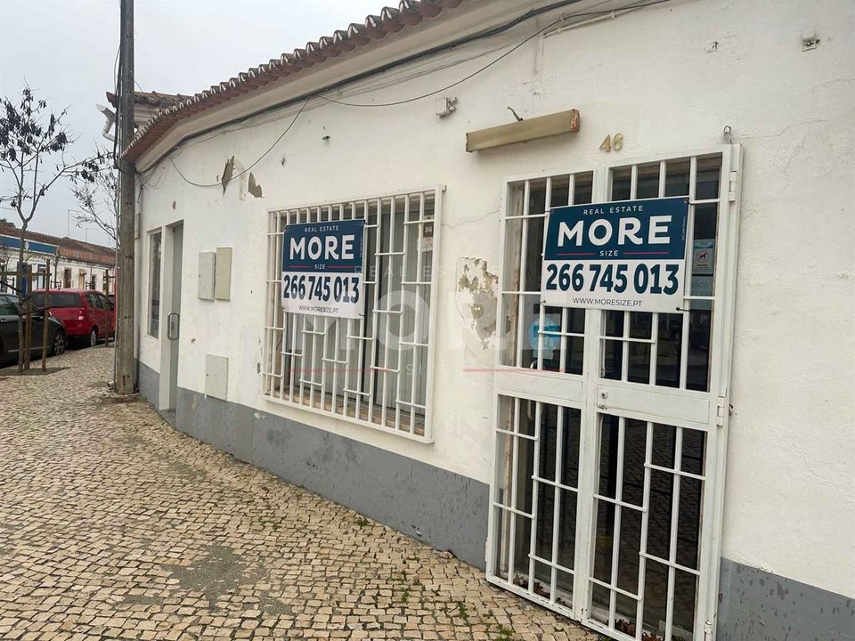 Erhvervsejendom i Vendas Novas, Evora - foto 1