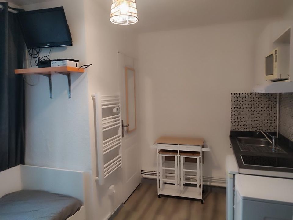 Studio in Maisons-Laffitte, Yvelines - photo 4