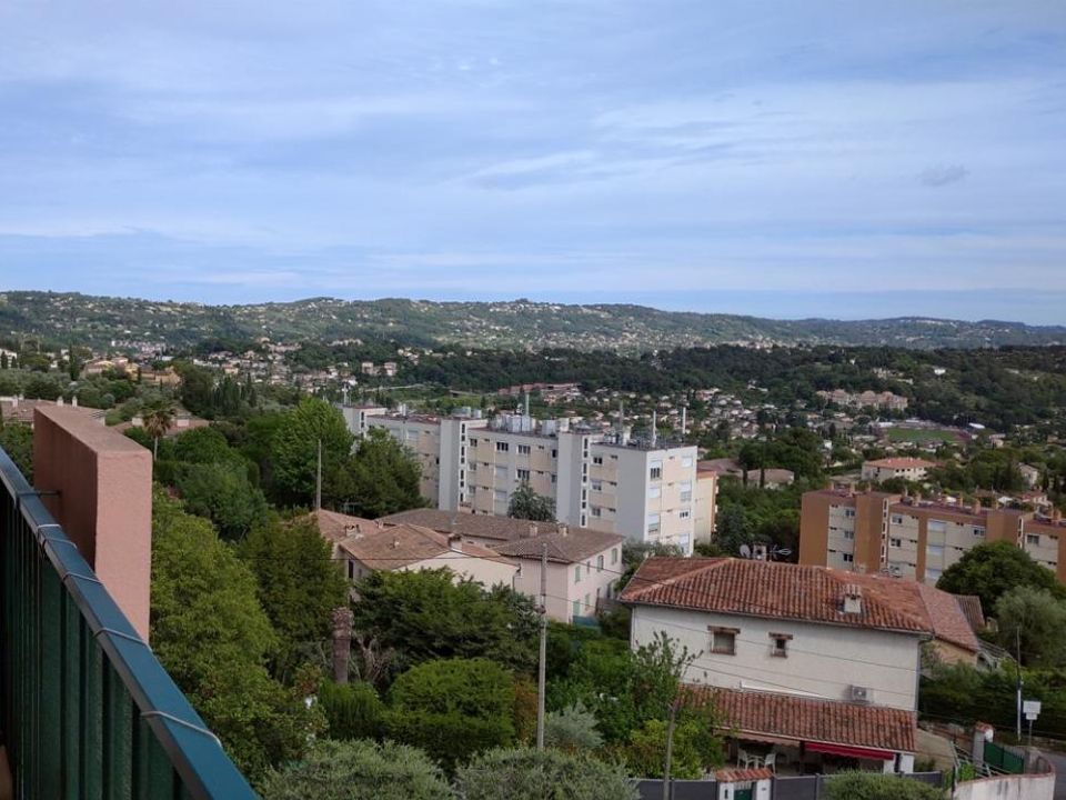 Apartment in Grasse, Alpes-Maritimes - photo 3