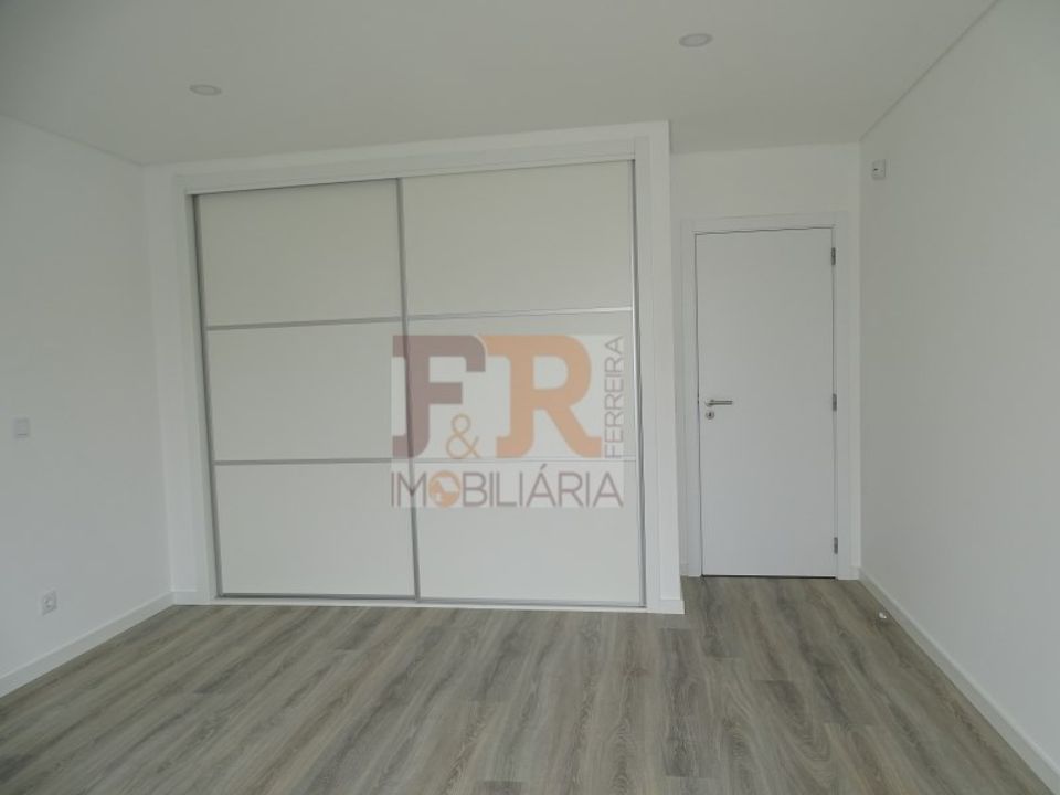 Byhus i Fernao Ferro, Setubal - foto 3