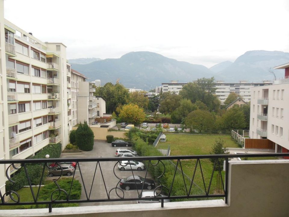 Studio i Grenoble, Isere - bilde 1