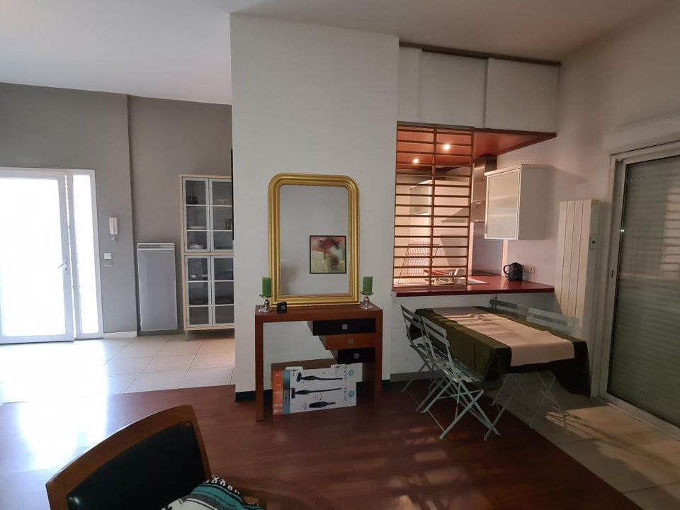 Villa in Montigny-lès-Cormeilles, Val-d'Oise - photo 1