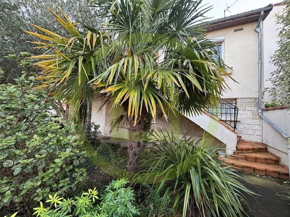 Villa i Bry-sur-Marne, Val-de-Marne - foto 1