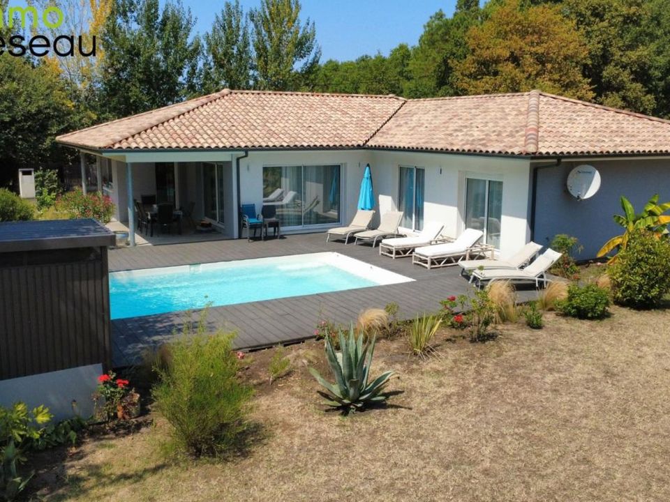 Villa i Biganos, Gironde - foto 1