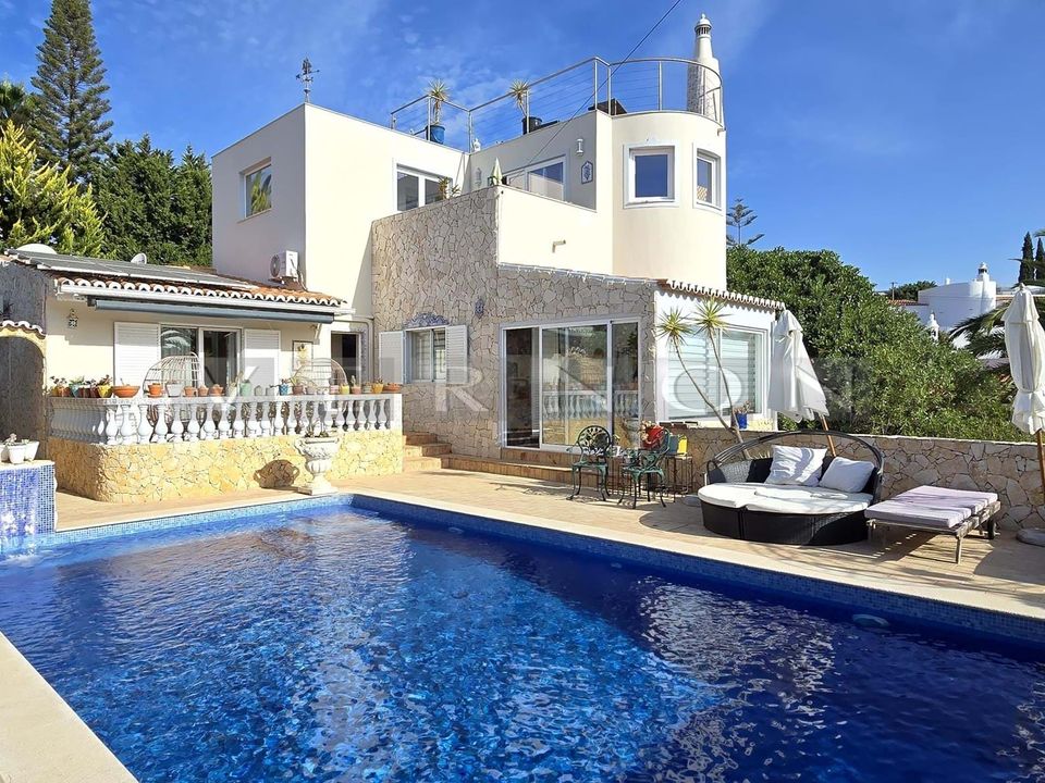 Villa i Carvoeiro, Faro - foto 1
