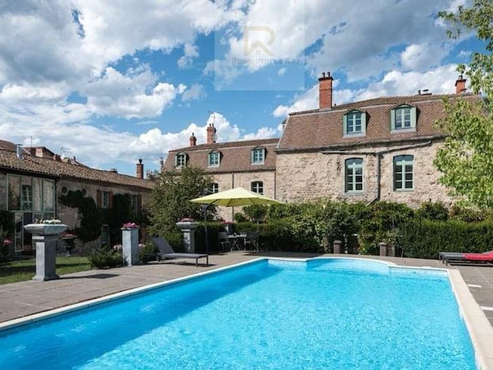 Villa i Ambert, Puy-de-Dome - bilde 1