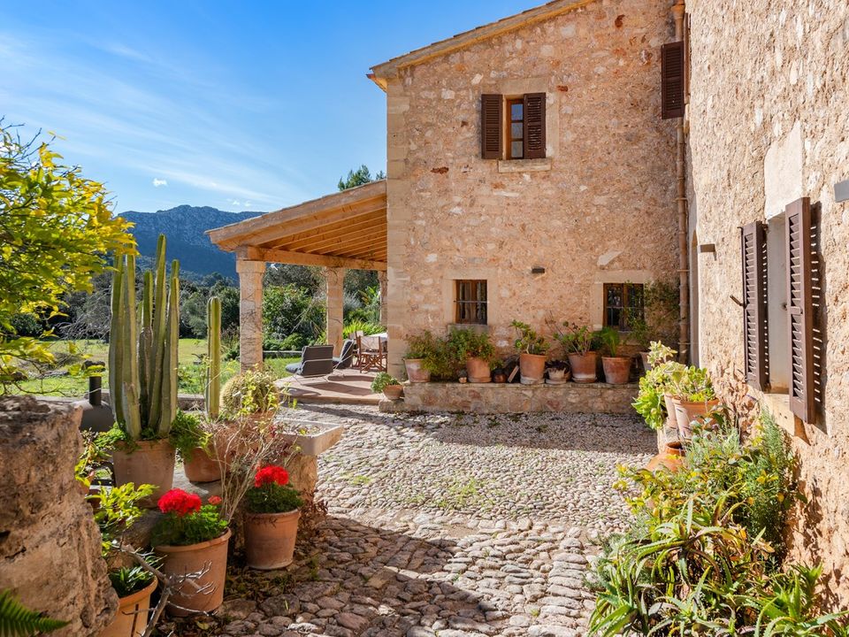 Landejendom i Pollenca, Mallorca - foto 1