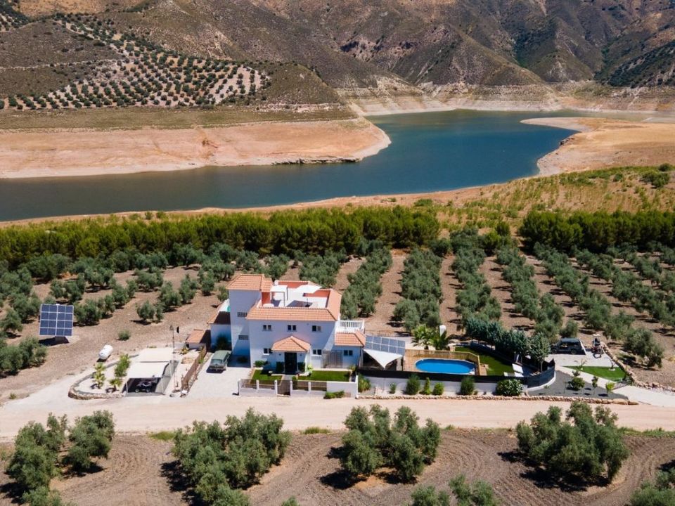 Villa i Iznajar, Cordoba - foto 2