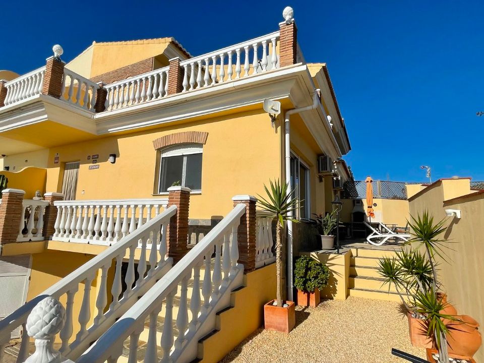 Villa i Torrox, Malaga - foto 1