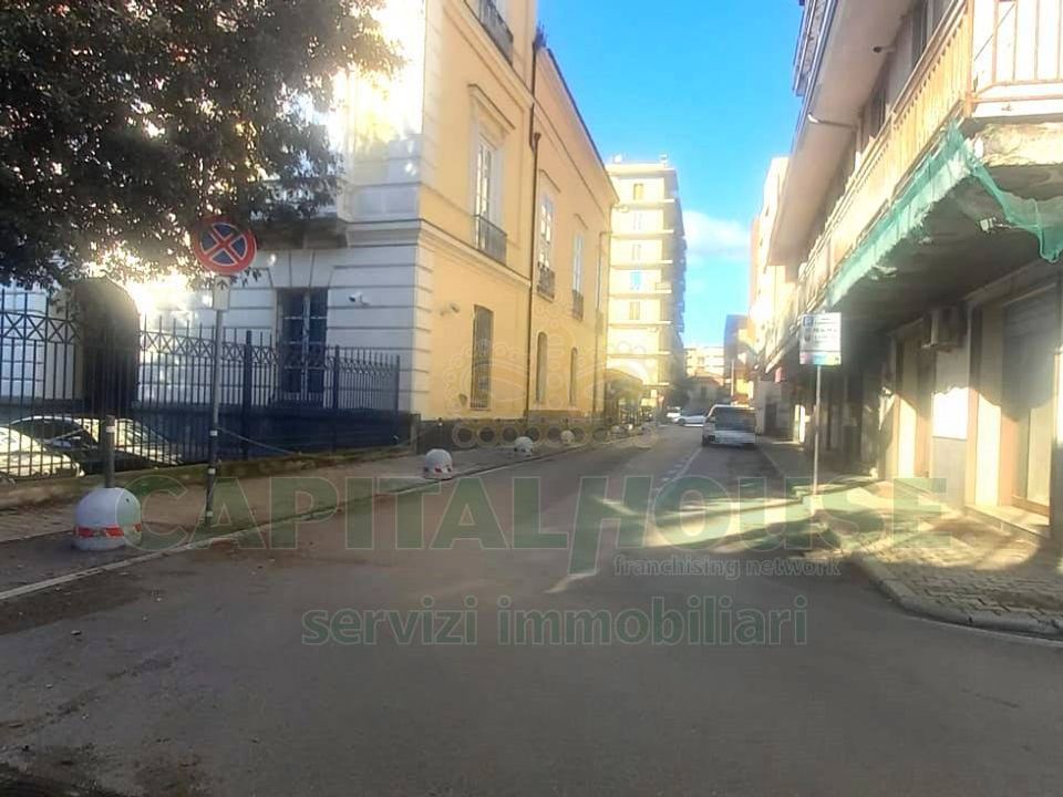 Erhvervsejendom i Santa Maria Capua Vetere, Caserta - foto 5