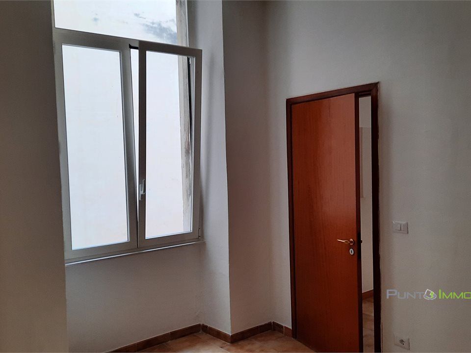 Commercial property in Brindisi, Brindisi - photo 4