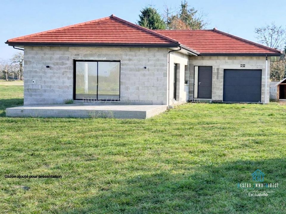 Villa a Saint-Étienne-de-Saint-Geoirs, Isere - foto 1