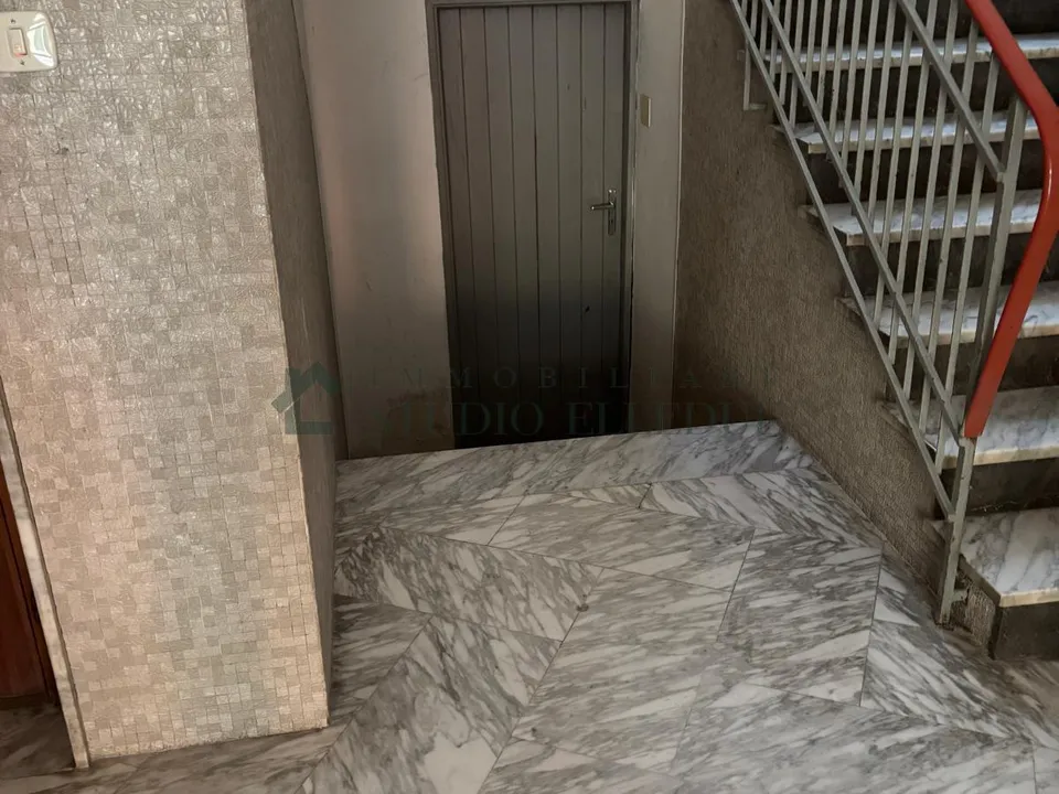 Erhvervsejendom i Bitonto, Bari - foto 3