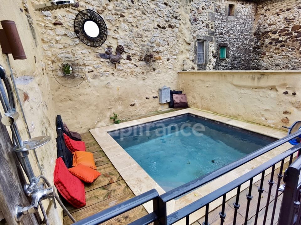 Casa de pueblo en Pouzilhac, Gard - foto 2