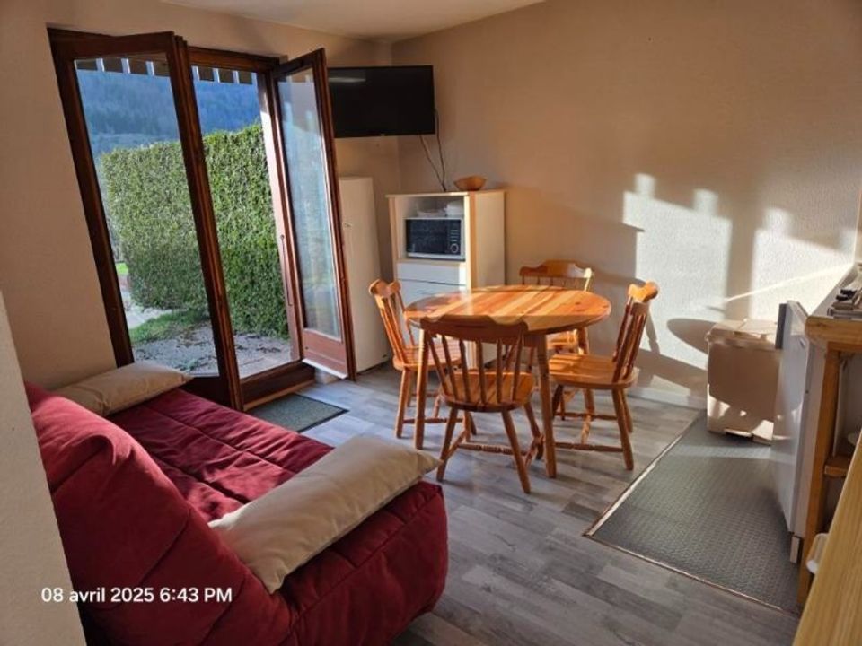 Apartamento en Mijoux, Ain - foto 1