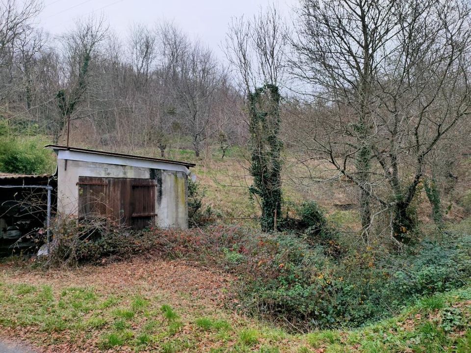 Helårsgrund i Altillac, Correze - foto 4