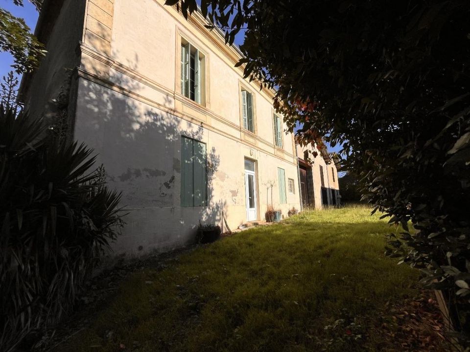 Villa i Le Pian-sur-Garonne, Gironde - bilde 1