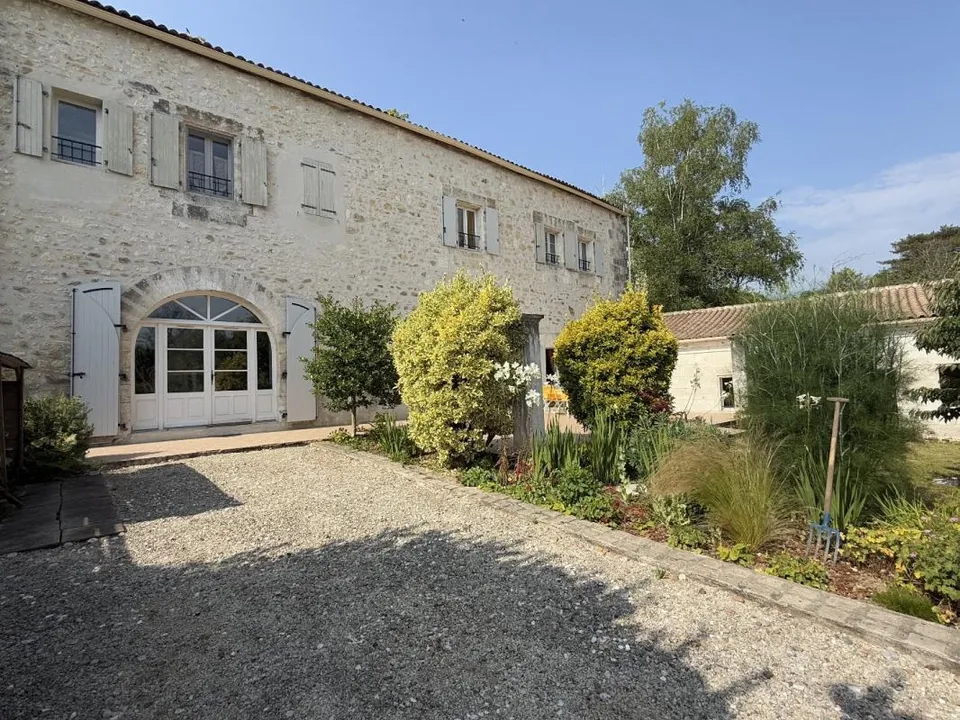 Villa i Vouzan, Charente - foto 1
