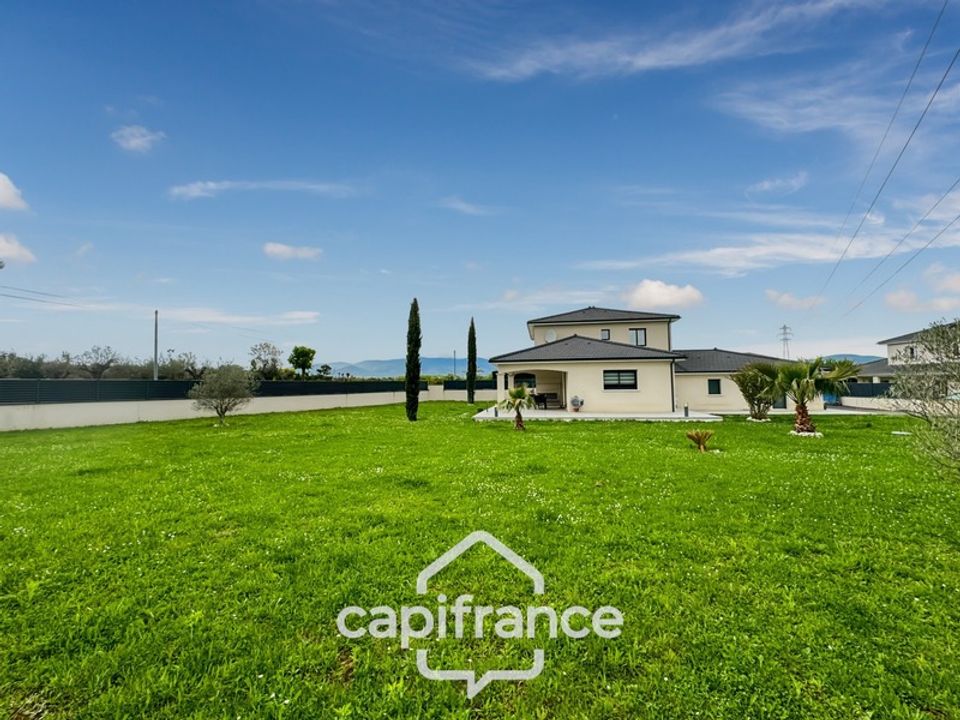 Villa i Clonas-sur-Varèze, Isere - bilde 2