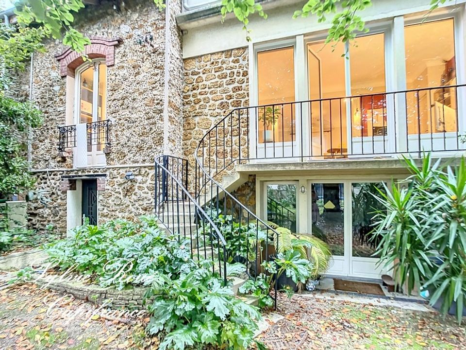Villa i Vitry-sur-Seine, Val-de-Marne - foto 2
