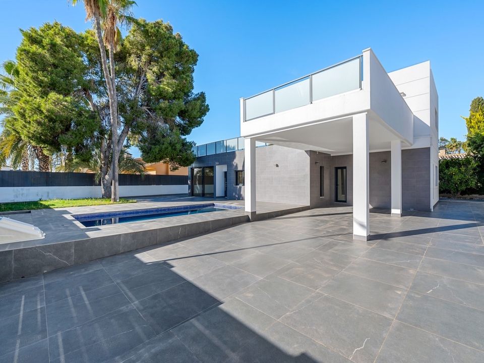 Villa i Dehesa De Campoamor, Alicante - foto 3