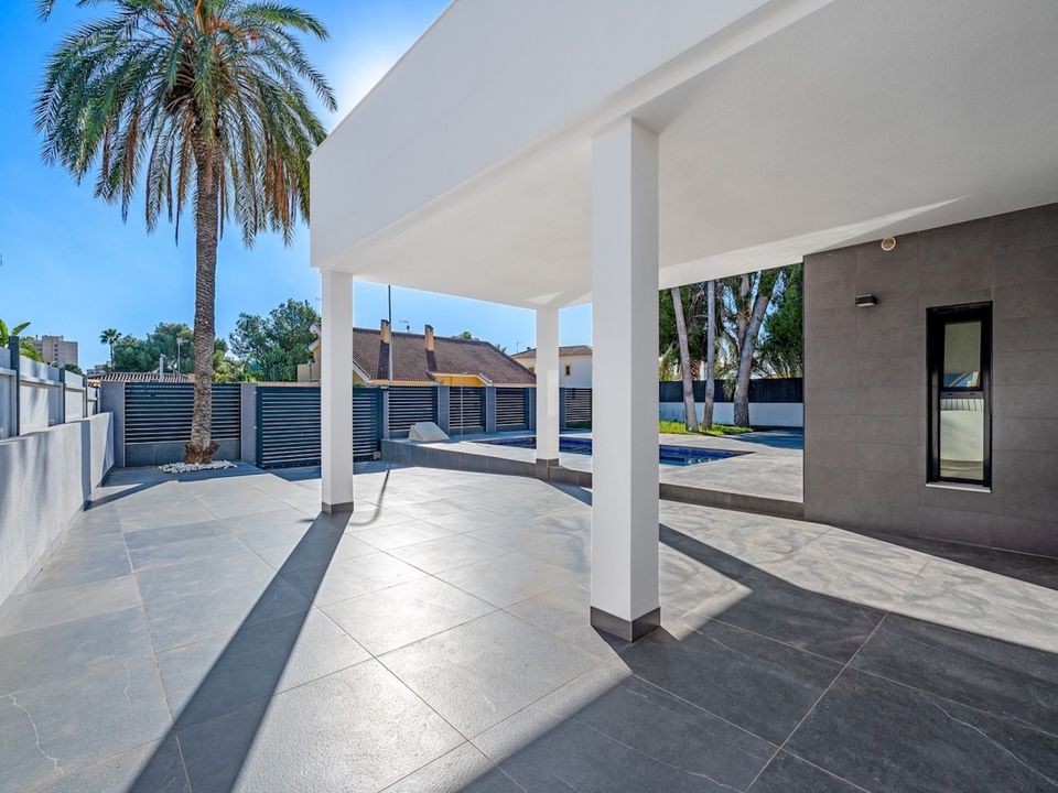 Villa i Dehesa De Campoamor, Alicante - foto 4