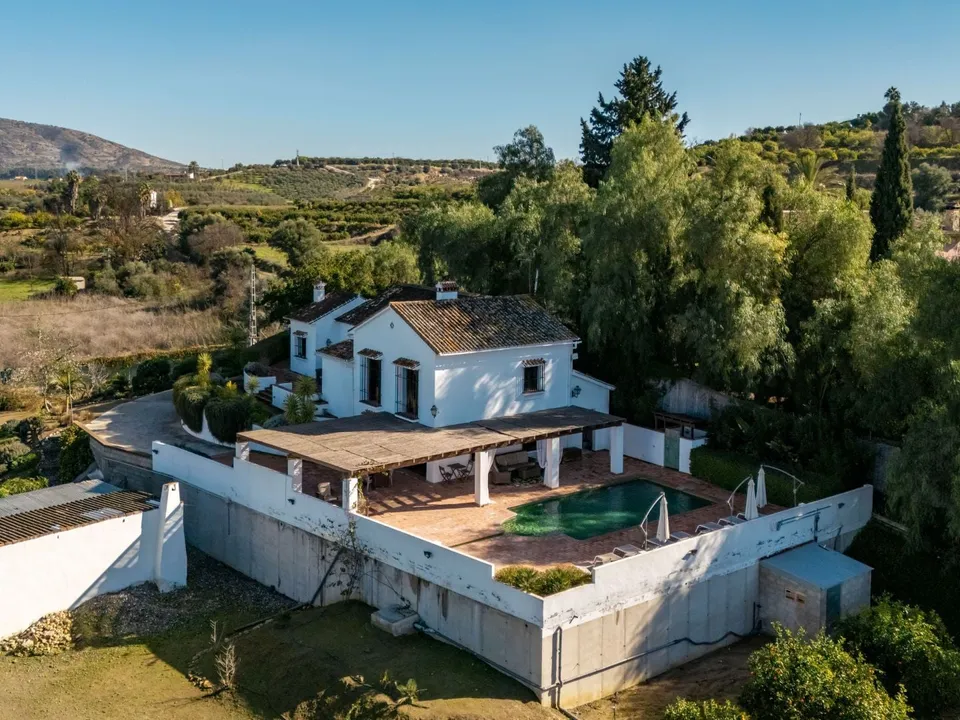 Finca i Alhaurin El Grande, Malaga - foto 1