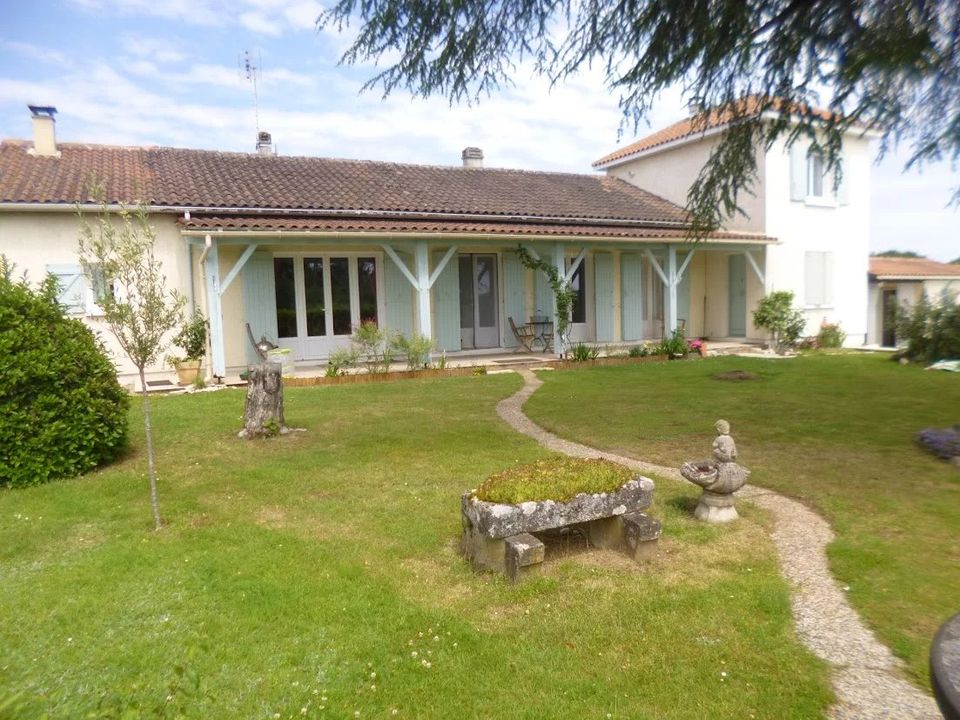 Villa i Sainte-Foy-la-Grande, Gironde - foto 2