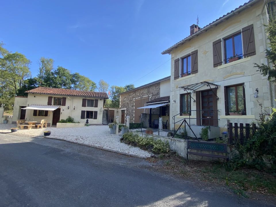 Villa i Mezieres-sur-Issoire, Haute-Vienne - bilde 1