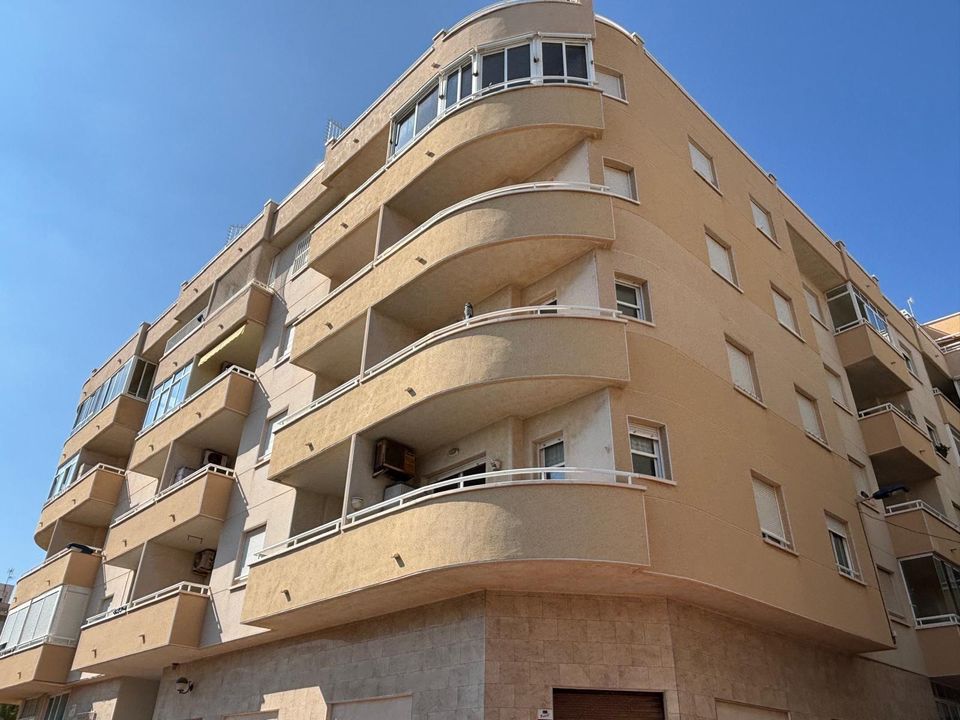 Lejlighed i Torrevieja, Alicante - foto 3