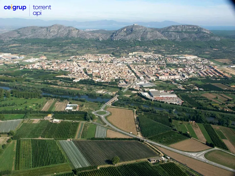 Helårsgrund i Torroella De Montgri, Gerona - foto 2