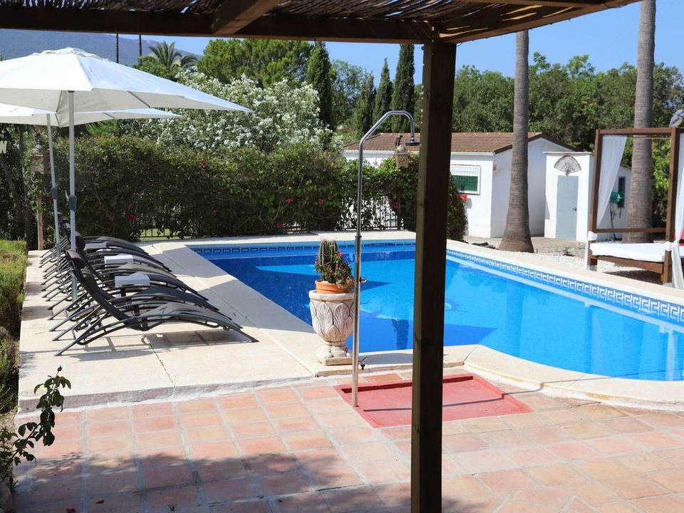 Villa i Alhaurin El Grande, Malaga - foto 1