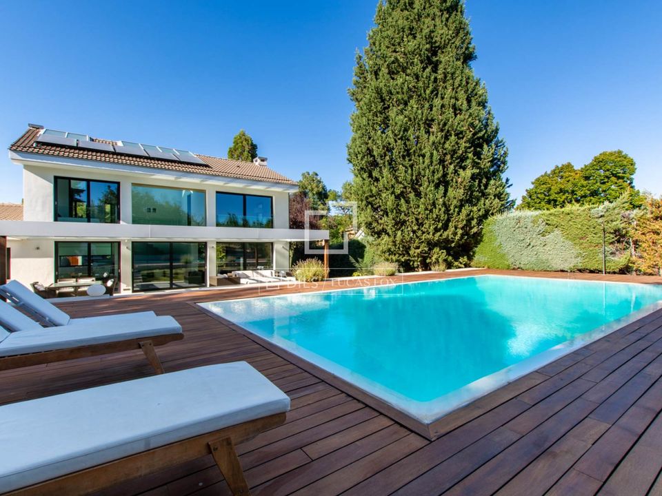 Villa i Pozuelo De Alarcon, Madrid - foto 1