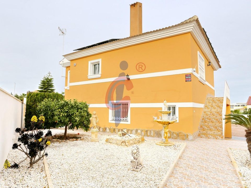 Villa i San Fulgencio, Alicante - foto 1