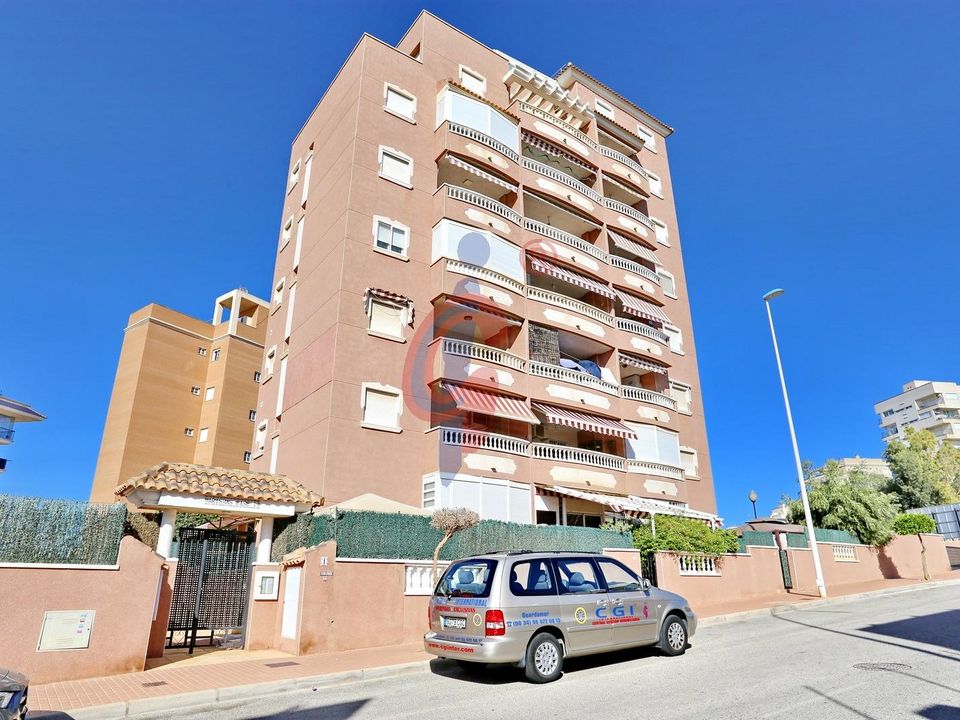 Appartement - Guardamar Del Segura, Alicante - photo 2