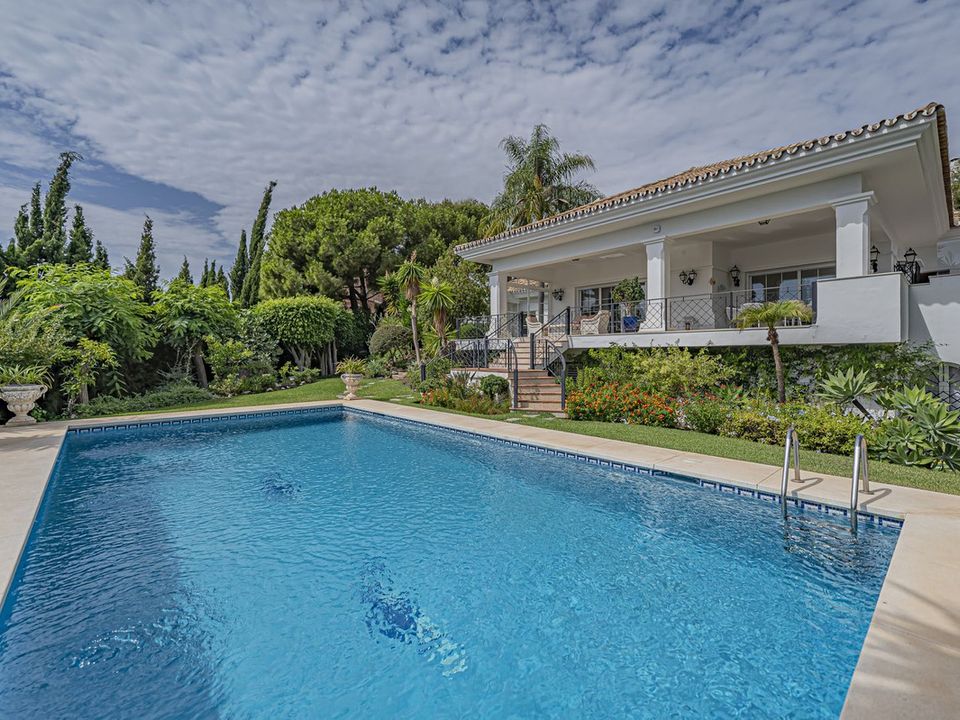 Villa i El Paraiso, Malaga - foto 4