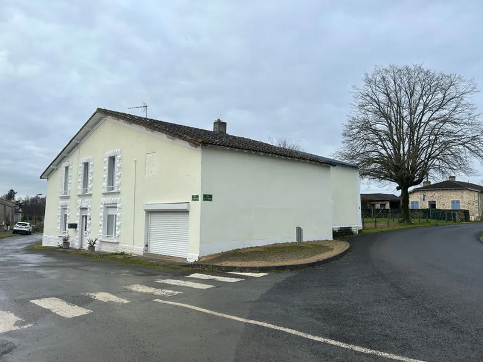 Landsbyhus i Chantecorps, Deux-Sevres - bilde 2