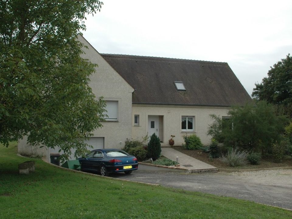 Villa en Moret-Loing-et-Orvanne, Seine-et-Marne - foto 1