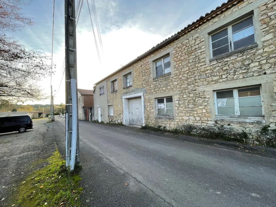 Farm hus i L'Isle-d'Espagnac, Charente - foto 3