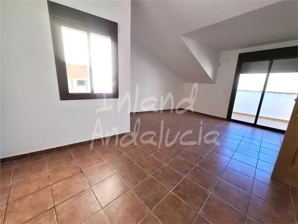 Lejlighed i Alcaucin, Malaga - foto 3