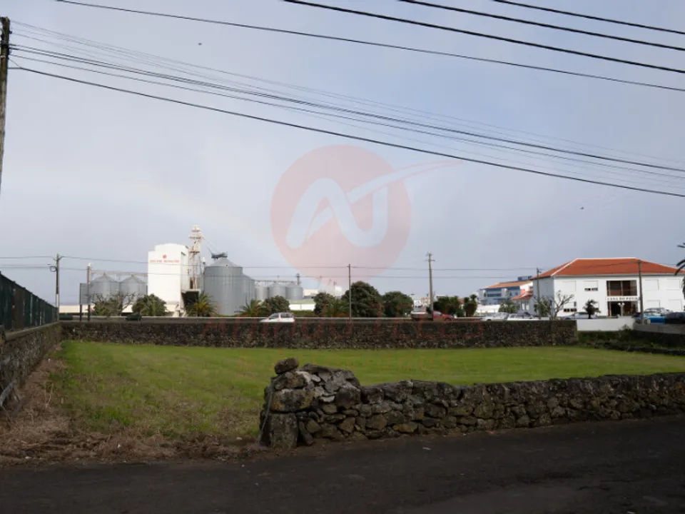 Helårsgrund i Vila da Praia da Vitoria, Terceira - foto 2