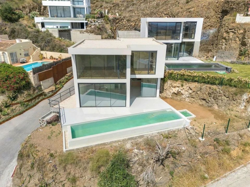 Villa i Cerros Del Aguila, Malaga - foto 3