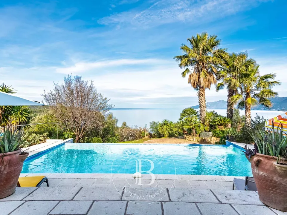 Villa i Saint-Florent, Haute-Corse - bilde 2