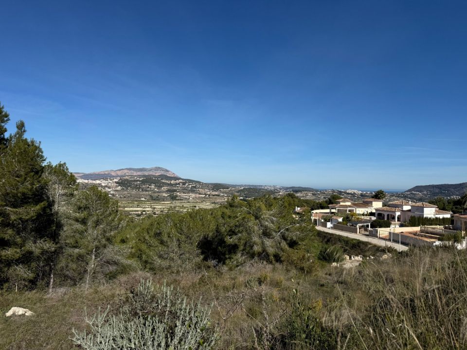 Helårsgrund i Moraira, Alicante - foto 1