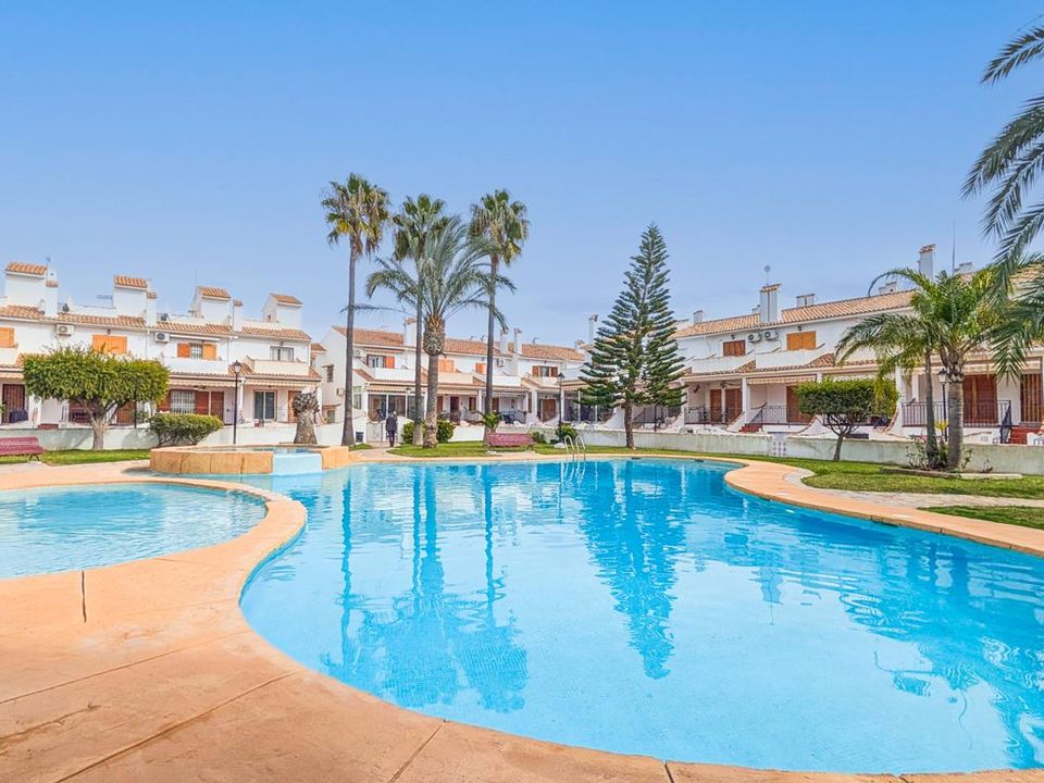 Villa i Gran Alacant, Alicante - foto 1