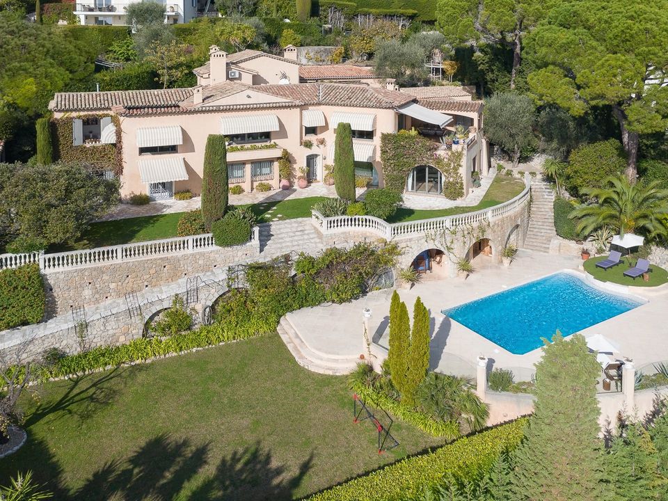 Villa i Mougins, Alpes-Maritimes - foto 1
