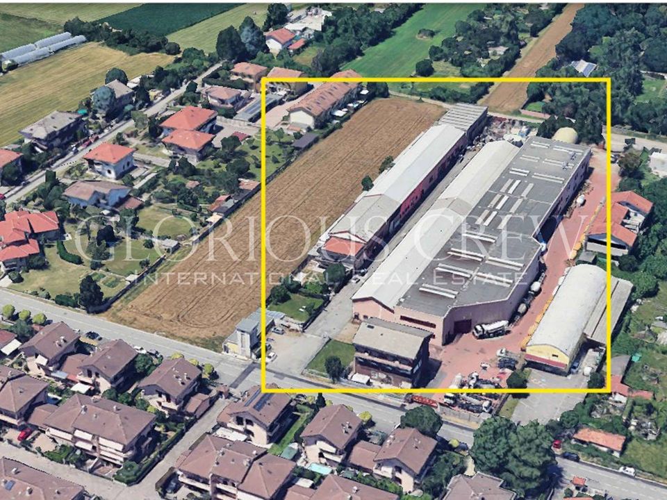 Erhvervsejendom i Cornaredo, Milan - foto 1