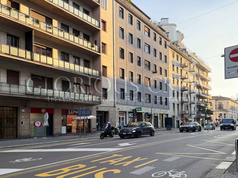 Erhvervsejendom i Milan, Milan - foto 3